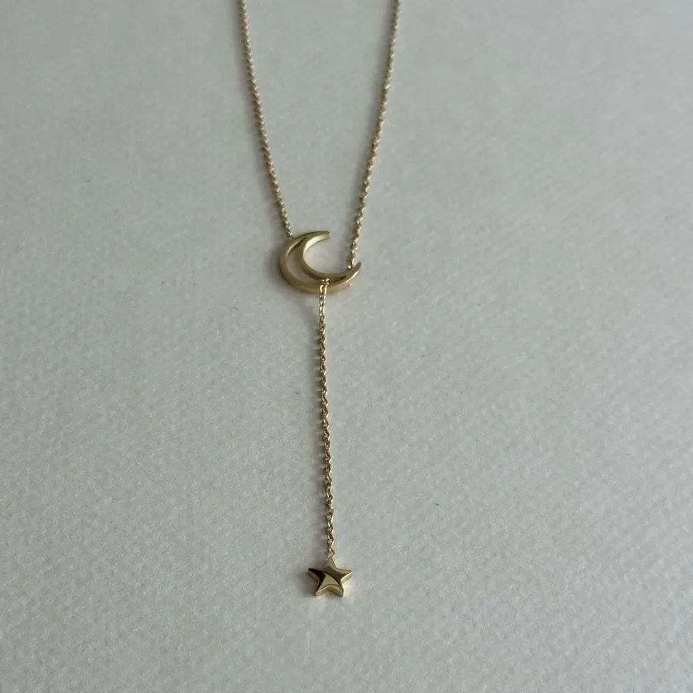 Crescent Moon Necklace #1708